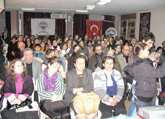 23 iskenderun 2.jpg - The town of Iskenderun in Turkey, near the Syrian border, has a policy of promoting education and so most townspeople attended Dr Dean?s presentation. They plan on implementing the knowledge of Consciousness-Based Education.
